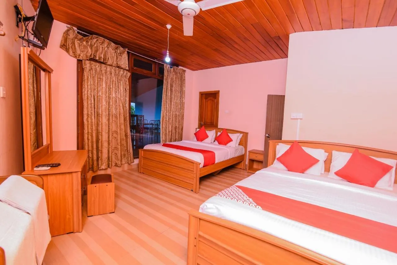 Blue Haven Guest House Kandy 3*,  Sri Lanka